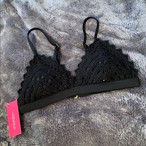 Women’s target bikini top NWT